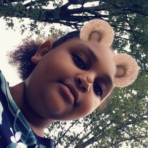 Meet your Posher, Paris